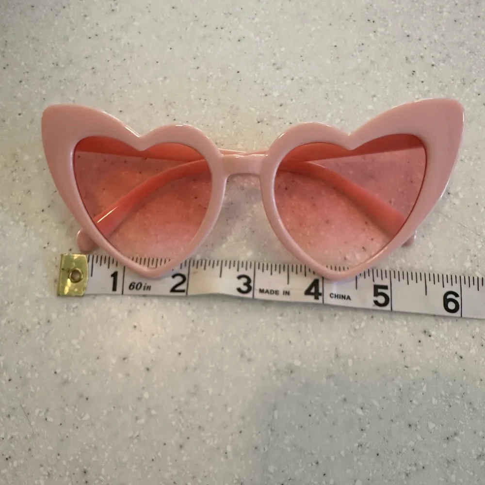 Women’s Pink Heart Sunglasses! Cute! Wedding, Bachelorette Party, Valentines!